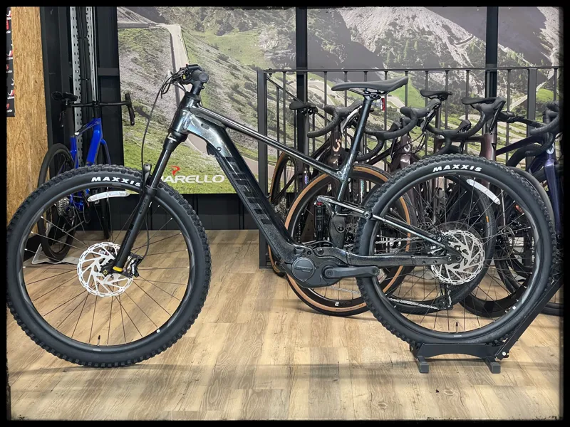 Giant Stance E+ 2 625 25km/h Large Black Diamond 2023